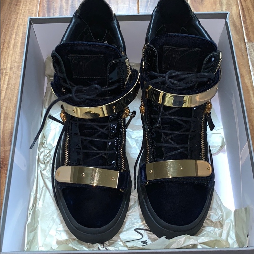 Men’s high top Giuseppe Zanotti sneakers